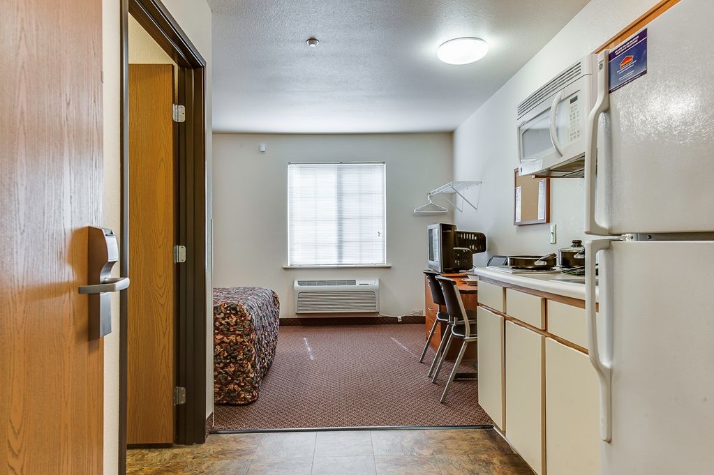 Woodspring Suites Charlotte Gastonia Room photo