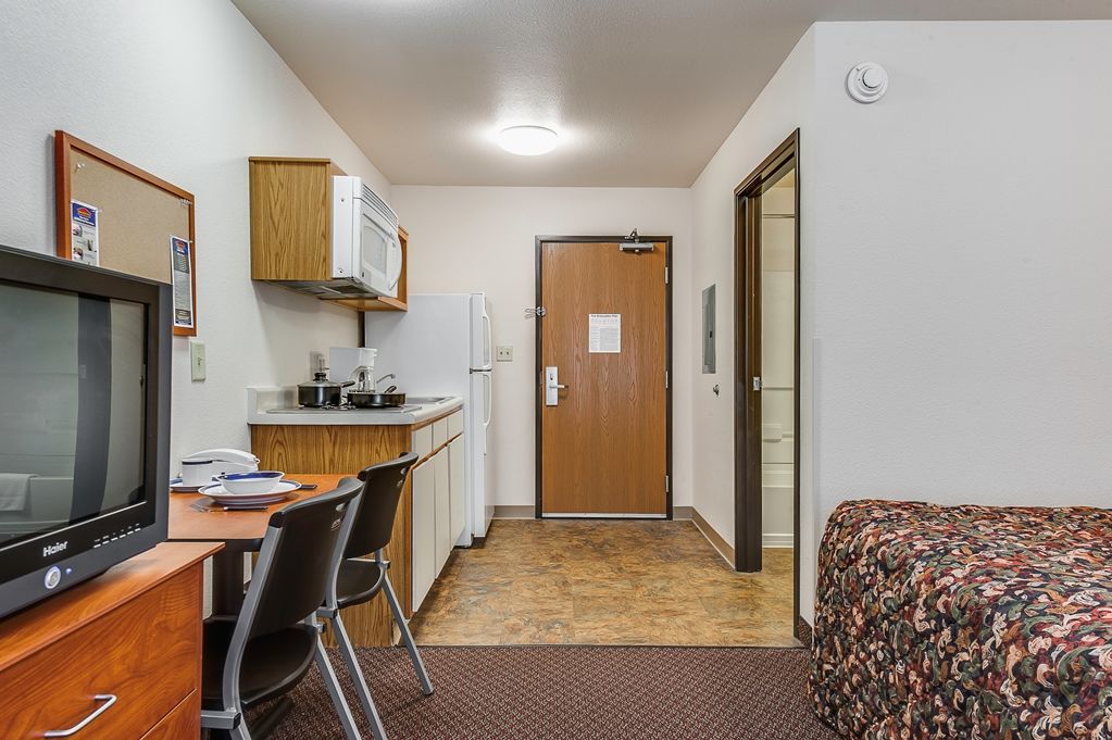 Woodspring Suites Charlotte Gastonia Room photo